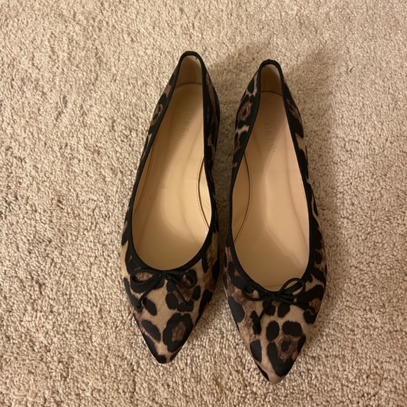Pointy toe leopard print j. Crew flats - Picture 2 of 3